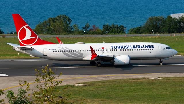 TC-LCG::Turkish Airlines